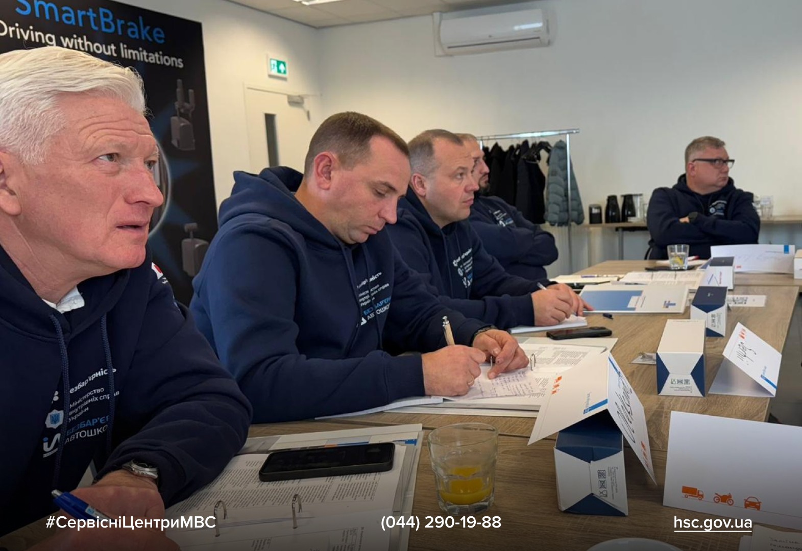 3e1eaad8-4c68-4723-a448-d031f4b23150