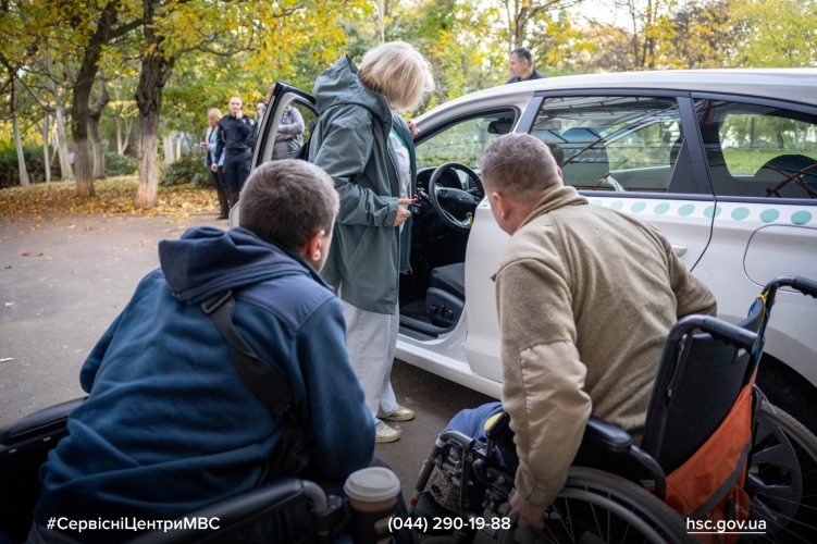 6ce888f6-6e97-40d1-9c91-c047f408913a