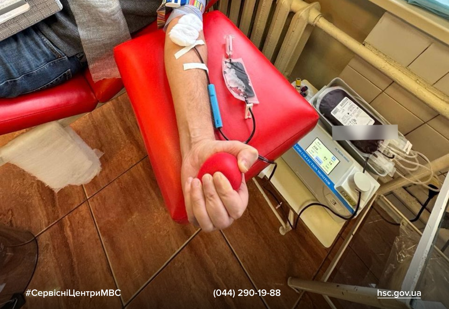 e74e0535-1fb9-4340-9749-ac1fbc3f5496